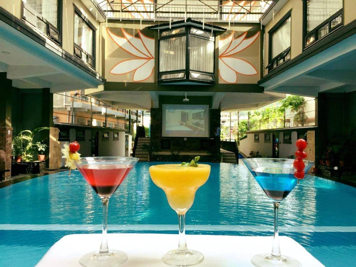 Hotel Sarowar Pokhara Exterior photo